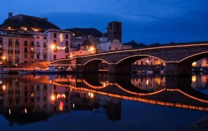 Le Camelie Appartamento Bosa